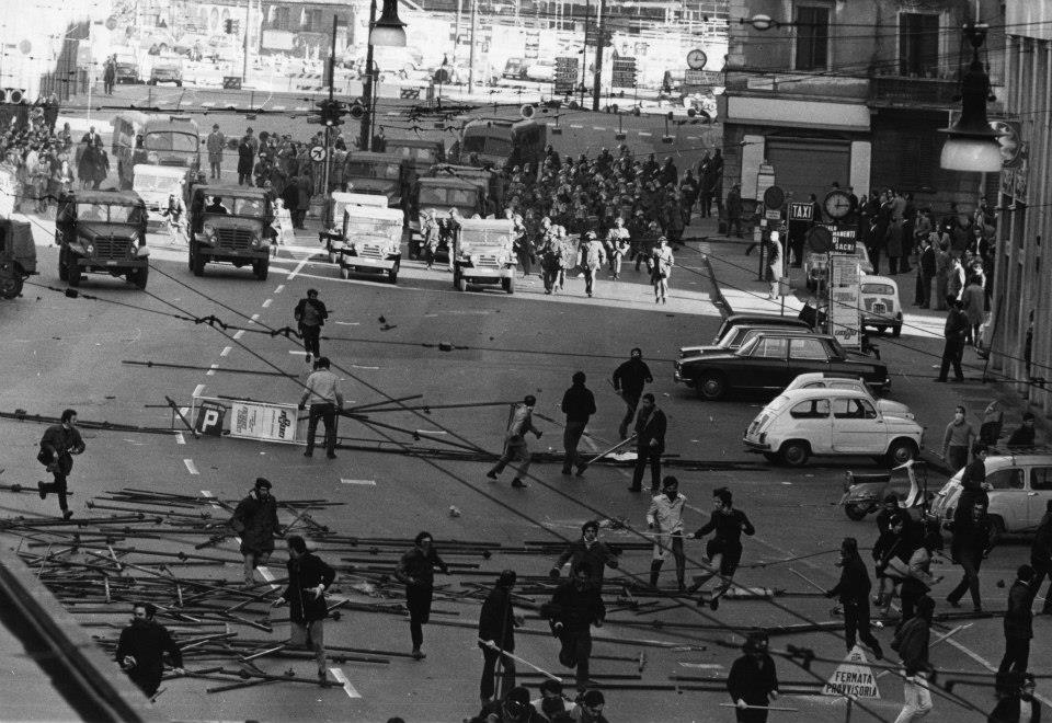 Proletari Comunisti Pc 19 Novembre 50 Anni Fa MILANO Era Calda A