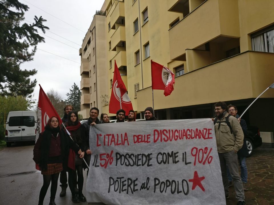 Proletari Comunisti Pc 18 Novembre Ricchi E Poveri O Borghesi E