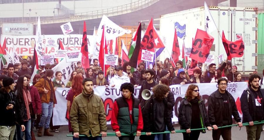 A Rede Comunista apoia e participa da greve geral de 26 de maio