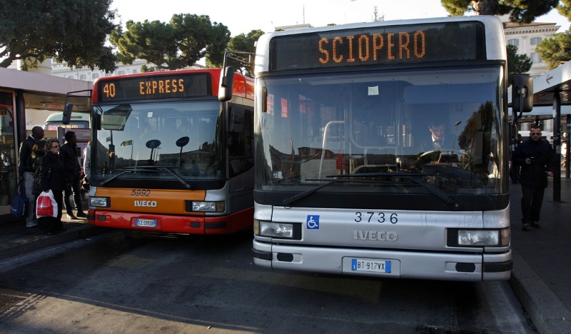 Sciopero Trasporto Pubblico Locale: alte adesioni in tutta Italia per rivendicare salario e sicurezza #adessonews